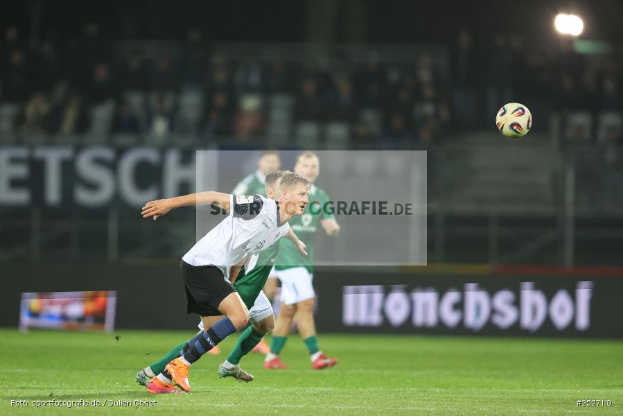 sport, action, Schweinfurt, Sachs-Stadion, SVW, SV Waldhof Mannheim, Fussball, FCS, DFB, 3. Liga, 29.11.2025, 16. Spieltag, 1. FC Schweinfurt 1905 - Bild-ID: 2527110
