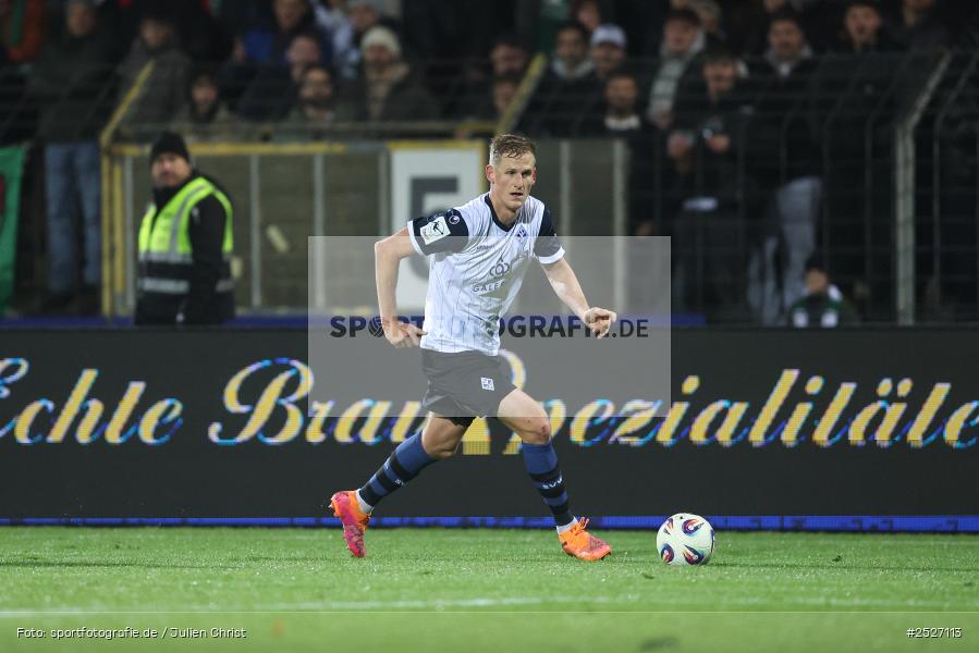 sport, action, Schweinfurt, Sachs-Stadion, SVW, SV Waldhof Mannheim, Fussball, FCS, DFB, 3. Liga, 29.11.2025, 16. Spieltag, 1. FC Schweinfurt 1905 - Bild-ID: 2527113