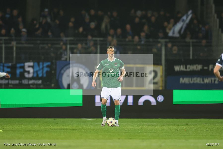 sport, action, Schweinfurt, Sachs-Stadion, SVW, SV Waldhof Mannheim, Fussball, FCS, DFB, 3. Liga, 29.11.2025, 16. Spieltag, 1. FC Schweinfurt 1905 - Bild-ID: 2527157