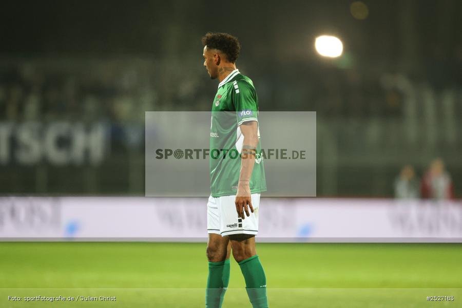 sport, action, Schweinfurt, Sachs-Stadion, SVW, SV Waldhof Mannheim, Fussball, FCS, DFB, 3. Liga, 29.11.2025, 16. Spieltag, 1. FC Schweinfurt 1905 - Bild-ID: 2527183