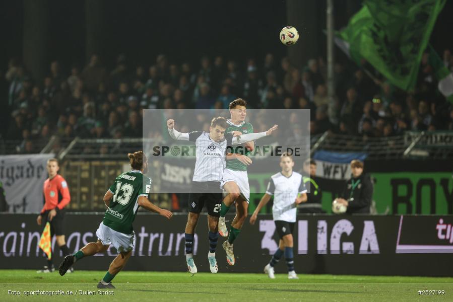 sport, action, Schweinfurt, Sachs-Stadion, SVW, SV Waldhof Mannheim, Fussball, FCS, DFB, 3. Liga, 29.11.2025, 16. Spieltag, 1. FC Schweinfurt 1905 - Bild-ID: 2527199