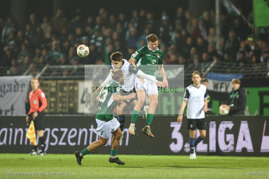 sport, action, Schweinfurt, Sachs-Stadion, SVW, SV Waldhof Mannheim, Fussball, FCS, DFB, 3. Liga, 29.11.2025, 16. Spieltag, 1. FC Schweinfurt 1905 - Bild-ID: 2527202