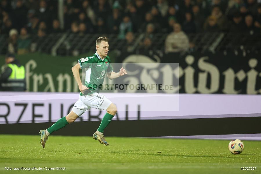 sport, action, Schweinfurt, Sachs-Stadion, SVW, SV Waldhof Mannheim, Fussball, FCS, DFB, 3. Liga, 29.11.2025, 16. Spieltag, 1. FC Schweinfurt 1905 - Bild-ID: 2527207