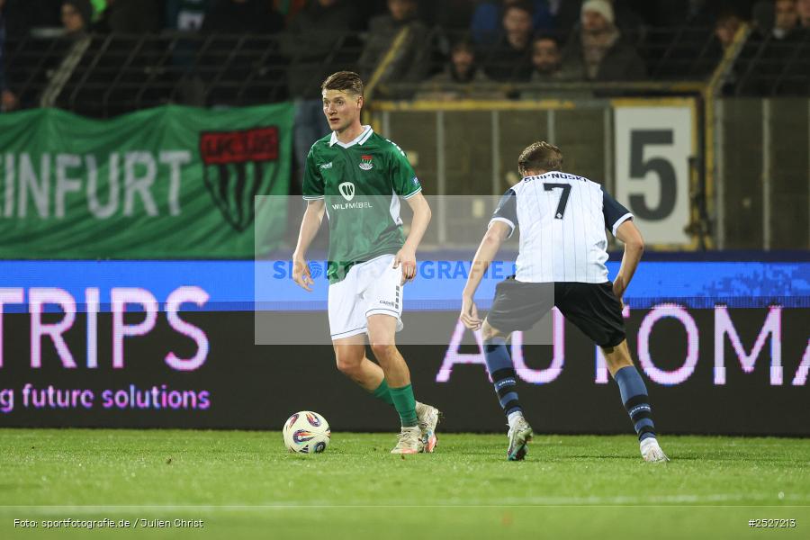 sport, action, Schweinfurt, Sachs-Stadion, SVW, SV Waldhof Mannheim, Fussball, FCS, DFB, 3. Liga, 29.11.2025, 16. Spieltag, 1. FC Schweinfurt 1905 - Bild-ID: 2527213