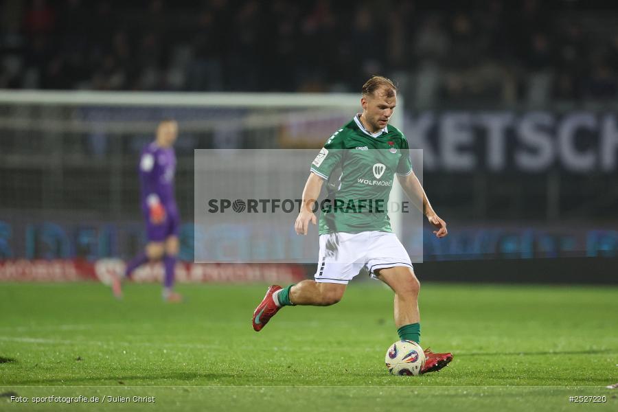 sport, action, Schweinfurt, Sachs-Stadion, SVW, SV Waldhof Mannheim, Fussball, FCS, DFB, 3. Liga, 29.11.2025, 16. Spieltag, 1. FC Schweinfurt 1905 - Bild-ID: 2527220