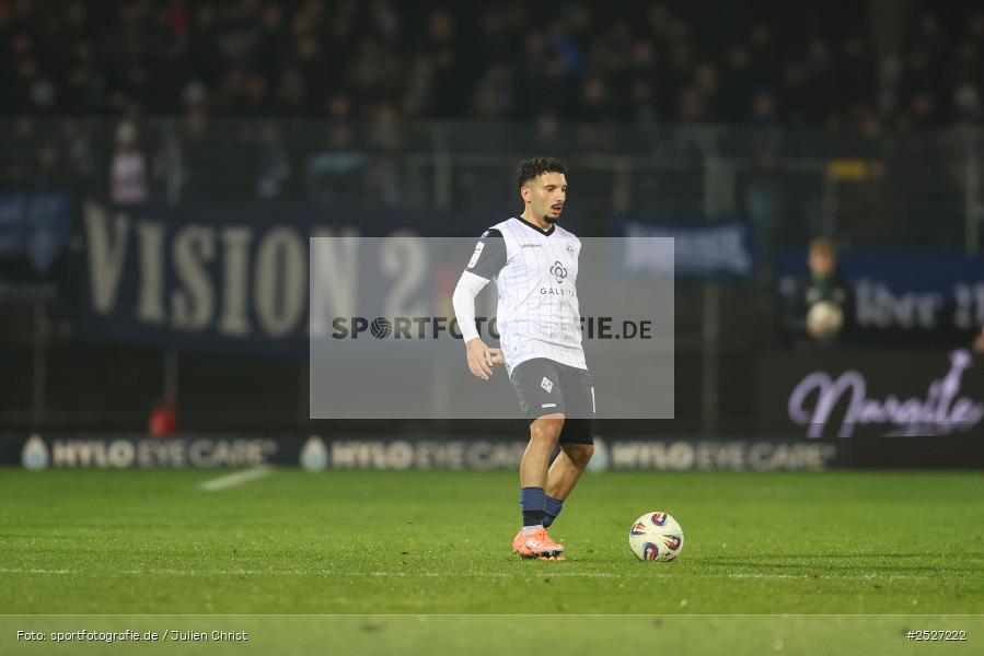 sport, action, Schweinfurt, Sachs-Stadion, SVW, SV Waldhof Mannheim, Fussball, FCS, DFB, 3. Liga, 29.11.2025, 16. Spieltag, 1. FC Schweinfurt 1905 - Bild-ID: 2527222