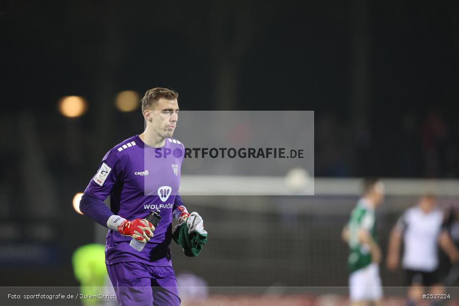 sport, action, Schweinfurt, Sachs-Stadion, SVW, SV Waldhof Mannheim, Fussball, FCS, DFB, 3. Liga, 29.11.2025, 16. Spieltag, 1. FC Schweinfurt 1905 - Bild-ID: 2527224