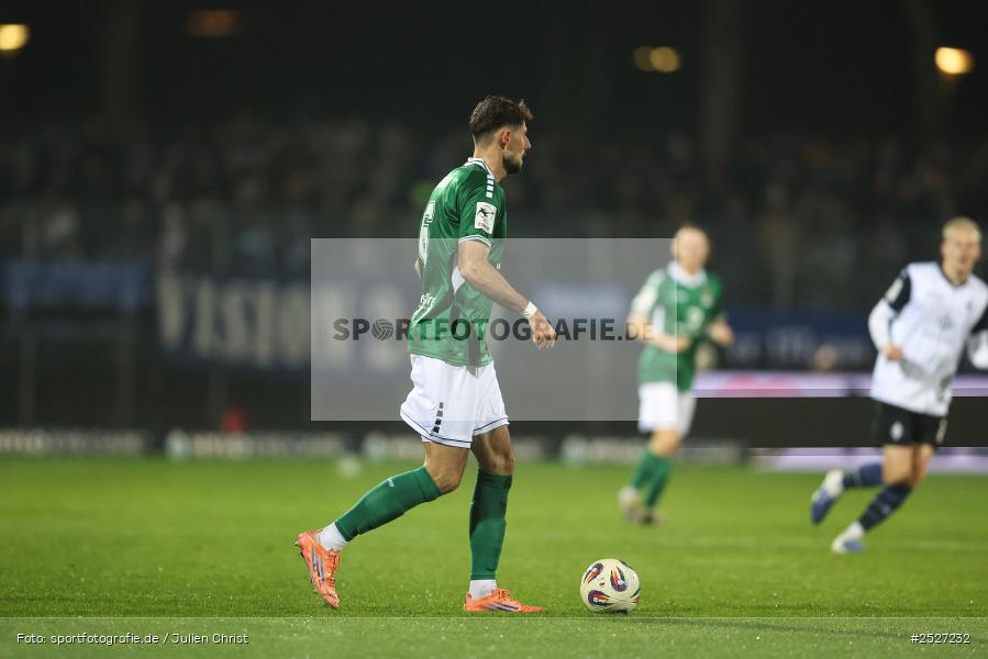 sport, action, Schweinfurt, Sachs-Stadion, SVW, SV Waldhof Mannheim, Fussball, FCS, DFB, 3. Liga, 29.11.2025, 16. Spieltag, 1. FC Schweinfurt 1905 - Bild-ID: 2527232
