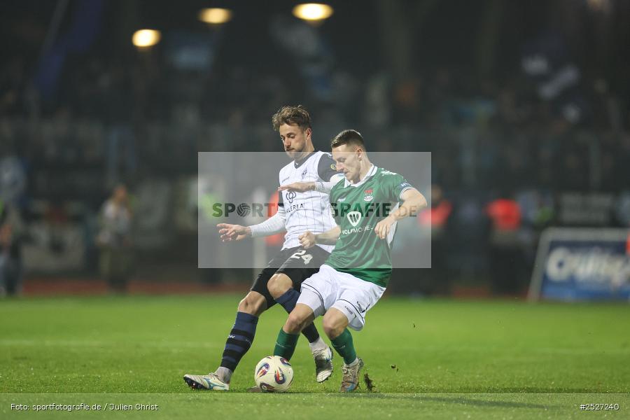 sport, action, Schweinfurt, Sachs-Stadion, SVW, SV Waldhof Mannheim, Fussball, FCS, DFB, 3. Liga, 29.11.2025, 16. Spieltag, 1. FC Schweinfurt 1905 - Bild-ID: 2527240