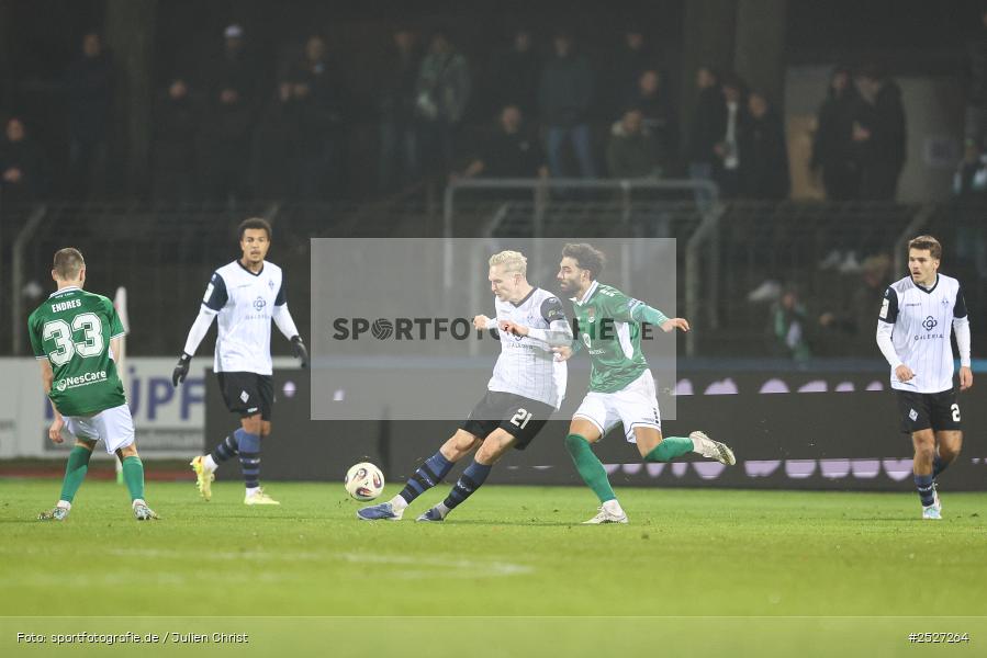 sport, action, Schweinfurt, Sachs-Stadion, SVW, SV Waldhof Mannheim, Fussball, FCS, DFB, 3. Liga, 29.11.2025, 16. Spieltag, 1. FC Schweinfurt 1905 - Bild-ID: 2527264