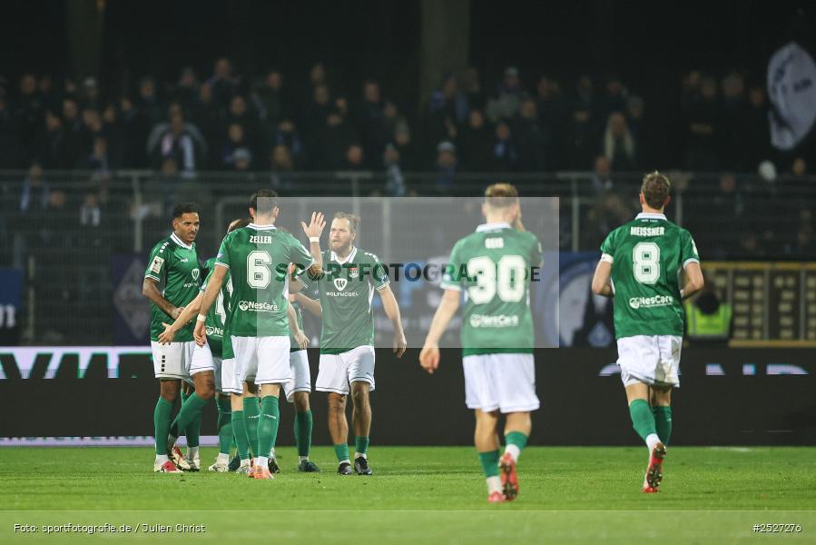 sport, action, Schweinfurt, Sachs-Stadion, SVW, SV Waldhof Mannheim, Fussball, FCS, DFB, 3. Liga, 29.11.2025, 16. Spieltag, 1. FC Schweinfurt 1905 - Bild-ID: 2527276