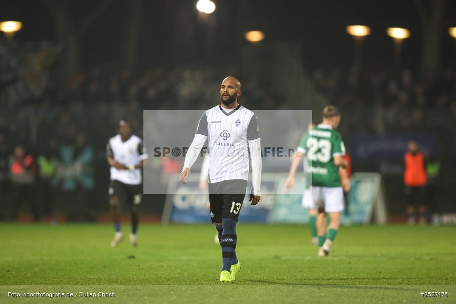 sport, action, Schweinfurt, Sachs-Stadion, SVW, SV Waldhof Mannheim, Fussball, FCS, DFB, 3. Liga, 29.11.2025, 16. Spieltag, 1. FC Schweinfurt 1905 - Bild-ID: 2527475