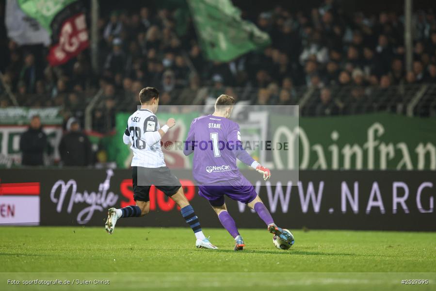 sport, action, Schweinfurt, Sachs-Stadion, SVW, SV Waldhof Mannheim, Fussball, FCS, DFB, 3. Liga, 29.11.2025, 16. Spieltag, 1. FC Schweinfurt 1905 - Bild-ID: 2527595