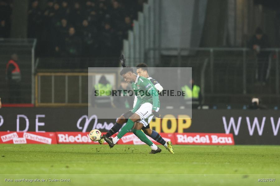 sport, action, Schweinfurt, Sachs-Stadion, SVW, SV Waldhof Mannheim, Fussball, FCS, DFB, 3. Liga, 29.11.2025, 16. Spieltag, 1. FC Schweinfurt 1905 - Bild-ID: 2527597