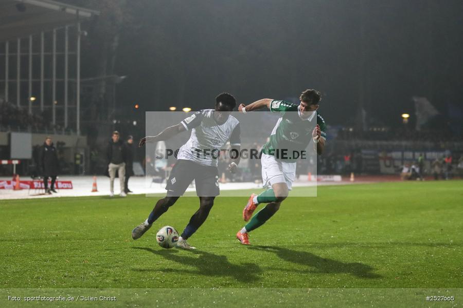 sport, action, Schweinfurt, Sachs-Stadion, SVW, SV Waldhof Mannheim, Fussball, FCS, DFB, 3. Liga, 29.11.2025, 16. Spieltag, 1. FC Schweinfurt 1905 - Bild-ID: 2527665