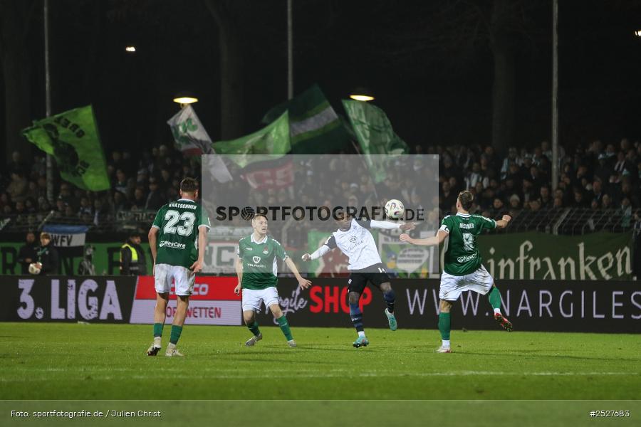 sport, action, Schweinfurt, Sachs-Stadion, SVW, SV Waldhof Mannheim, Fussball, FCS, DFB, 3. Liga, 29.11.2025, 16. Spieltag, 1. FC Schweinfurt 1905 - Bild-ID: 2527683