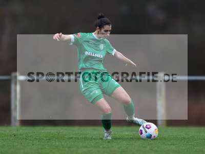 Fotos von FC Wertheim-Eichel - FV 09 Niefern auf sportfotografie.de
