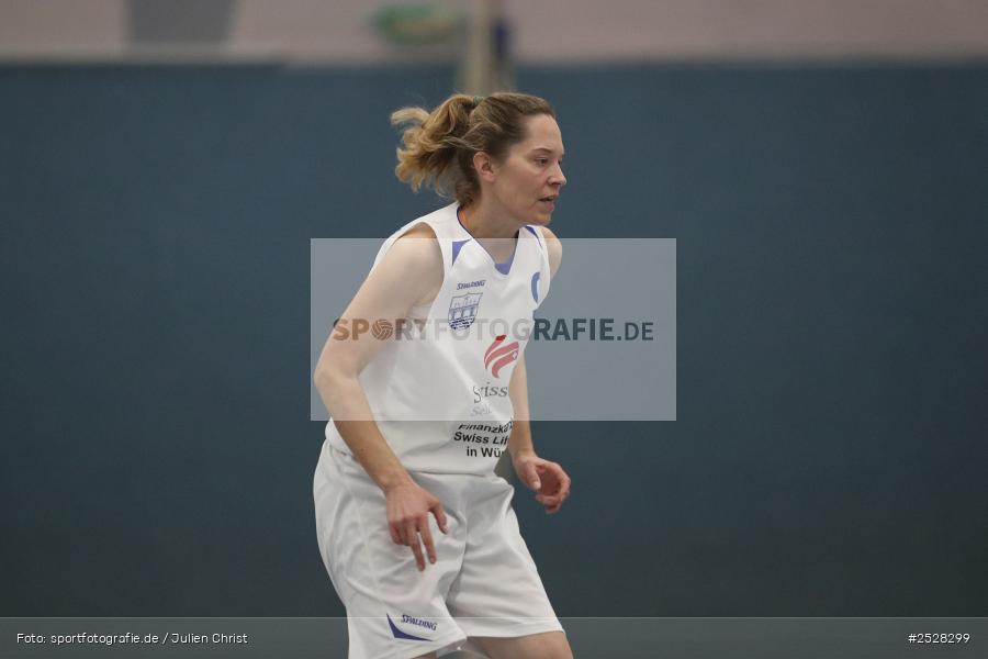 Hans-Wilhelm-Renkhoff-Halle, Marktheidenfeld, 07.12.2025, sport, action, HR-Nord, Regionalliga Südost, Basketball, 11. Spieltag, TB 1888 Erlangen, TV Marktheidenfeld - Bild-ID: 2528299