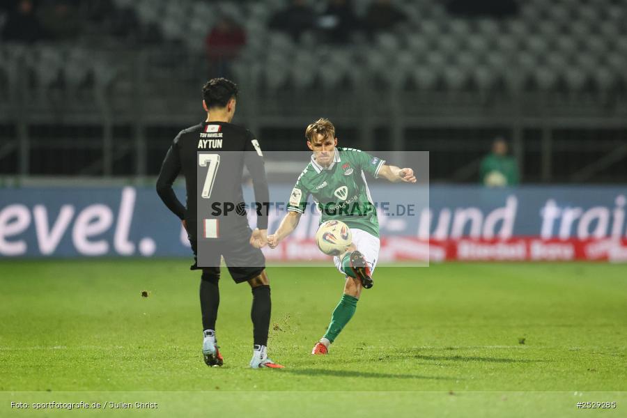 sport, TSV Havelse, Schweinfurt, Sachs-Stadion, Fussball, DFB, 3. Liga, 18. Spieltag, 14.12.2025, 1. FC Schweinfurt 1905 - Bild-ID: 2529285