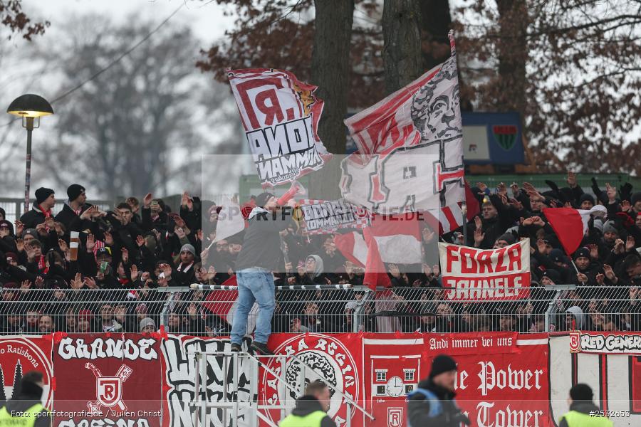 sport, Schweinfurt, Sachs-Stadion, SSV Jahn Regensburg, SSV, Fussball, FCS, DFB, 31.01.2026, 3. Liga, 22. Spieltag, 1. FC Schweinfurt 1905 - Bild-ID: 2532653
