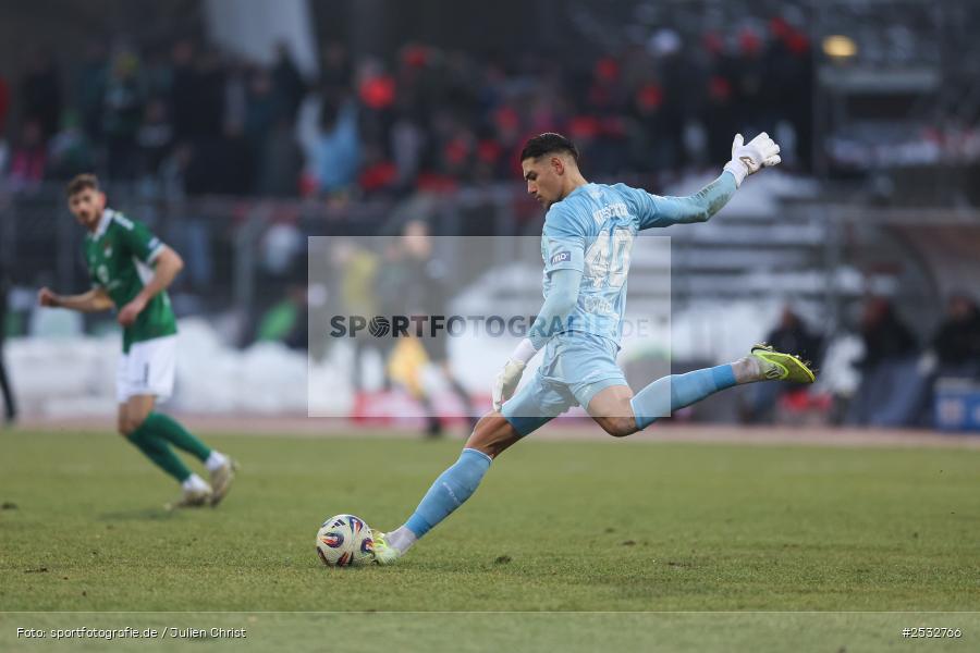 sport, Schweinfurt, Sachs-Stadion, SSV Jahn Regensburg, SSV, Fussball, FCS, DFB, 31.01.2026, 3. Liga, 22. Spieltag, 1. FC Schweinfurt 1905 - Bild-ID: 2532766