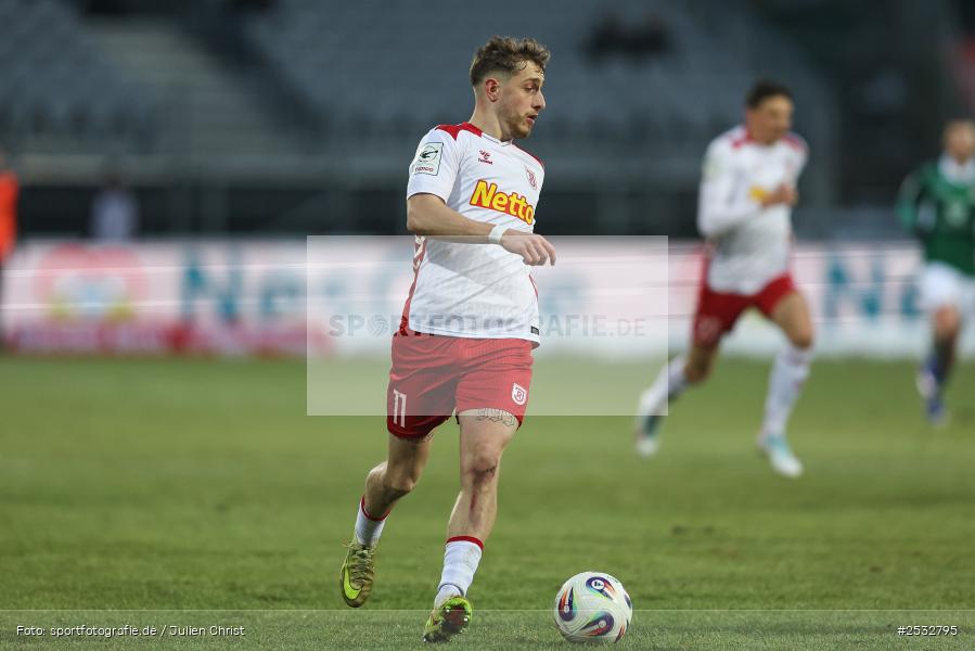 sport, Schweinfurt, Sachs-Stadion, SSV Jahn Regensburg, SSV, Fussball, FCS, DFB, 31.01.2026, 3. Liga, 22. Spieltag, 1. FC Schweinfurt 1905 - Bild-ID: 2532795