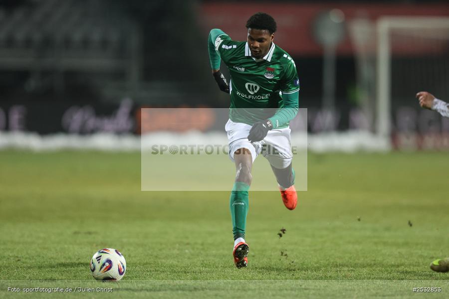 sport, Schweinfurt, Sachs-Stadion, SSV Jahn Regensburg, SSV, Fussball, FCS, DFB, 31.01.2026, 3. Liga, 22. Spieltag, 1. FC Schweinfurt 1905 - Bild-ID: 2532853