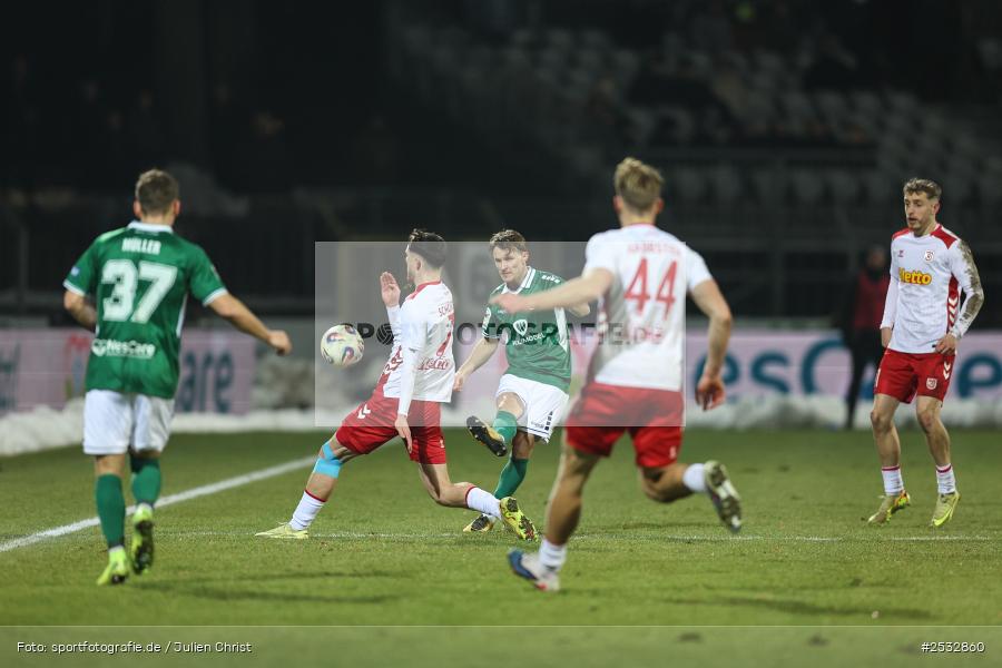 sport, Schweinfurt, Sachs-Stadion, SSV Jahn Regensburg, SSV, Fussball, FCS, DFB, 31.01.2026, 3. Liga, 22. Spieltag, 1. FC Schweinfurt 1905 - Bild-ID: 2532860