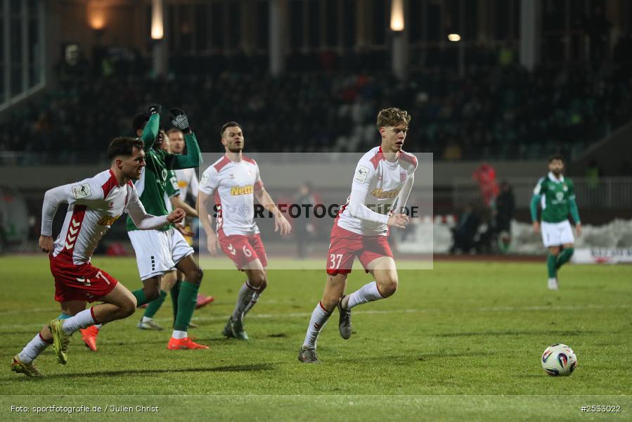 sport, Schweinfurt, Sachs-Stadion, SSV Jahn Regensburg, SSV, Fussball, FCS, DFB, 31.01.2026, 3. Liga, 22. Spieltag, 1. FC Schweinfurt 1905 - Bild-ID: 2533022