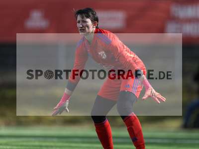 Fotos von FC Würzburger Kickers - FC Ezelsdorf auf sportfotografie.de