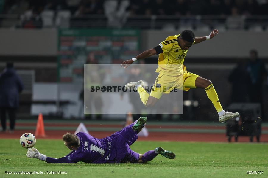 sport, Schweinfurt, Sachs-Stadion, Fussball, DFB, 3. Liga, 26. Spieltag, 1. FC Schweinfurt 1905, 1. FC Saarbrücken, 01.03.2026 - Bild-ID: 2540757