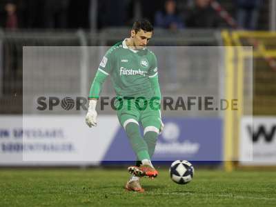 Fotos von FC Bayern Alzenau - Bahlinger SC auf sportfotografie.de