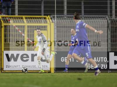 Fotos von FC Bayern Alzenau - Bahlinger SC auf sportfotografie.de