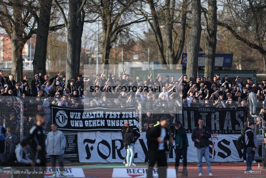 sport, Schweinfurt, Sachs-Stadion, SSV Ulm 1846, Fussball, DFB, 3. Liga, 28. Spieltag, 1. FC Schweinfurt 1905, 07.03.2026 - Bild-ID: 2542005