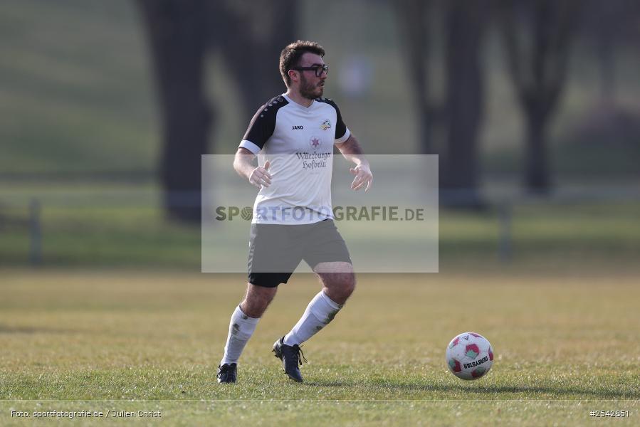 sport, Sportgelände, Kreisklasse Würzburg Gr. 3, Fussball, FV Bachgrund, Bühler-Münster, BFV, 20. Spieltag, 08.03.2026, (SG 1) SV Bischbrunn/Oberndorf - Bild-ID: 2542851