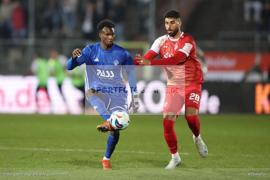 AKON Arena, Würzburg, 20.03.2026, sport, Fussball, 24. Spieltag, Regionalliga Bayern, SV Viktoria Aschaffenburg, FC Würzburger Kickers - Bild-ID: 2544676