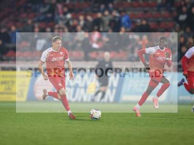 Fotos von FC Würzburger Kickers - SV Viktoria Aschaffenburg auf sportfotografie.de