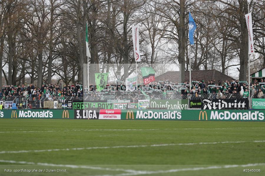Sachs Stadion, Schweinfurt, 21.03.2026, sport, Fussball, DFB, 30. Spieltag, 3. Liga, VfB Stuttgart II, 1. FC Schweinfurt 1905 - Bild-ID: 2545008