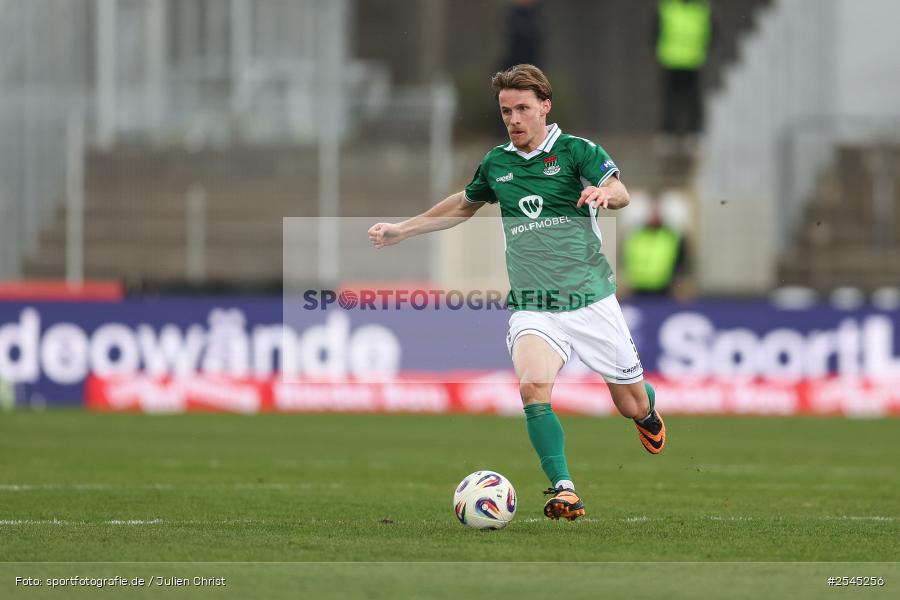 sport, VfB Stuttgart II, Schweinfurt, Sachs Stadion, Fussball, DFB, 30. Spieltag, 3. Liga, 21.03.2026, 1. FC Schweinfurt 1905 - Bild-ID: 2545256