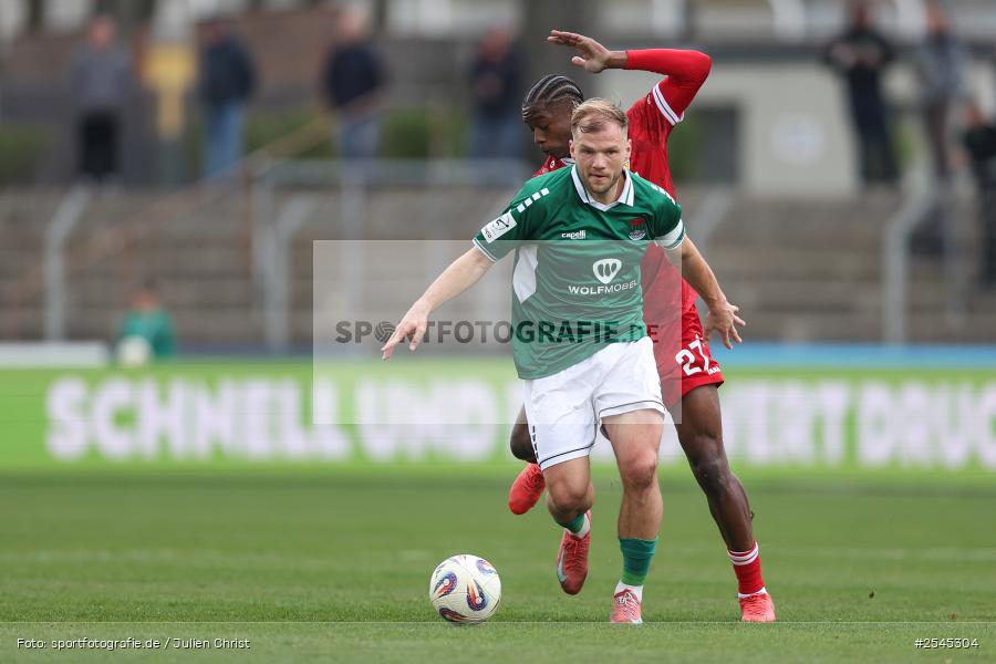 sport, VfB Stuttgart II, Schweinfurt, Sachs Stadion, Fussball, DFB, 30. Spieltag, 3. Liga, 21.03.2026, 1. FC Schweinfurt 1905 - Bild-ID: 2545304