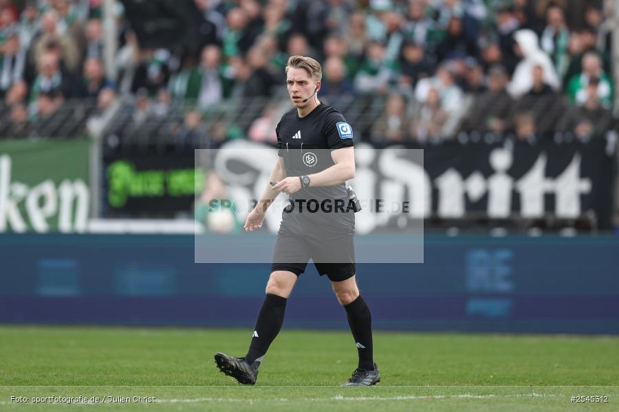 sport, VfB Stuttgart II, Schweinfurt, Sachs Stadion, Fussball, DFB, 30. Spieltag, 3. Liga, 21.03.2026, 1. FC Schweinfurt 1905 - Bild-ID: 2545312
