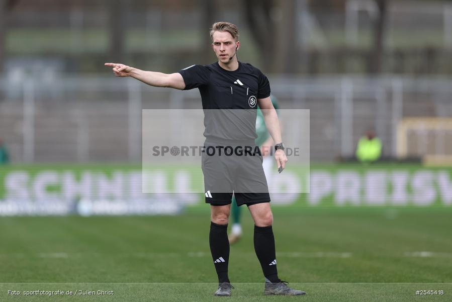 sport, VfB Stuttgart II, Schweinfurt, Sachs Stadion, Fussball, DFB, 30. Spieltag, 3. Liga, 21.03.2026, 1. FC Schweinfurt 1905 - Bild-ID: 2545418