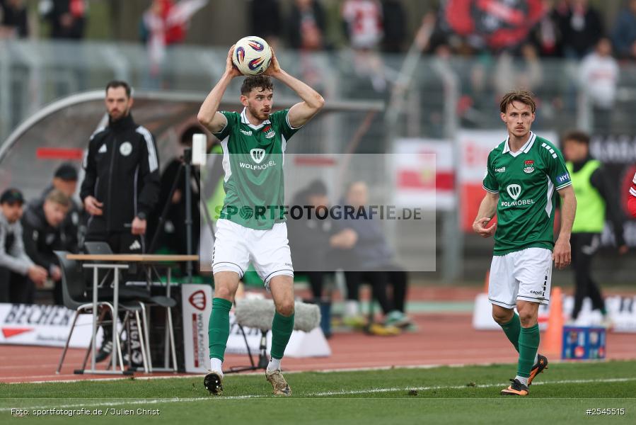 sport, VfB Stuttgart II, Schweinfurt, Sachs Stadion, Fussball, DFB, 30. Spieltag, 3. Liga, 21.03.2026, 1. FC Schweinfurt 1905 - Bild-ID: 2545515