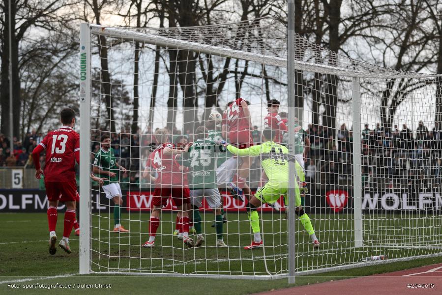 sport, VfB Stuttgart II, Schweinfurt, Sachs Stadion, Fussball, DFB, 30. Spieltag, 3. Liga, 21.03.2026, 1. FC Schweinfurt 1905 - Bild-ID: 2545615