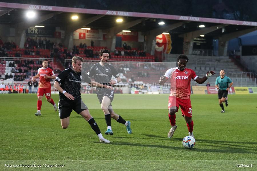 sport, Würzburg, SV Wacker Burghausen, Halbfinale, Fussball, FC Würzburger Kickers, BFV-Verbandspokal, AKON Arena, 24.03.2026 - Bild-ID: 2546213