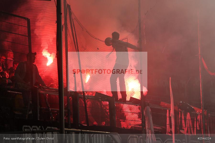 sport, Würzburg, SV Wacker Burghausen, Halbfinale, Fussball, FC Würzburger Kickers, BFV-Verbandspokal, AKON Arena, 24.03.2026 - Bild-ID: 2546224