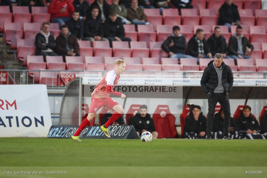 sport, Würzburg, SV Wacker Burghausen, Halbfinale, Fussball, FC Würzburger Kickers, BFV-Verbandspokal, AKON Arena, 24.03.2026 - Bild-ID: 2546289