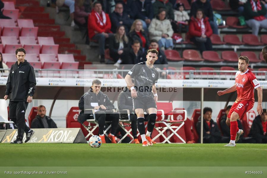 sport, Würzburg, SV Wacker Burghausen, Halbfinale, Fussball, FC Würzburger Kickers, BFV-Verbandspokal, AKON Arena, 24.03.2026 - Bild-ID: 2546303