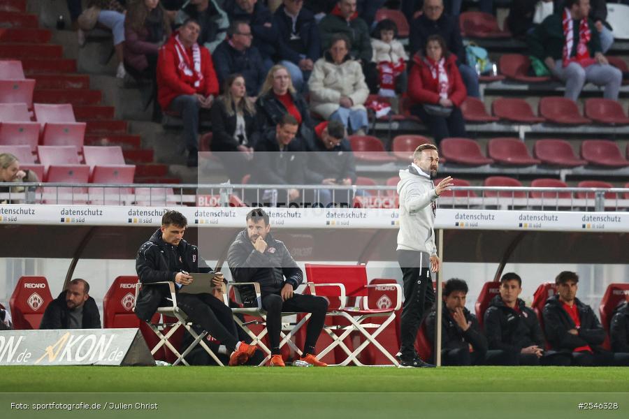 sport, Würzburg, SV Wacker Burghausen, Halbfinale, Fussball, FC Würzburger Kickers, BFV-Verbandspokal, AKON Arena, 24.03.2026 - Bild-ID: 2546328