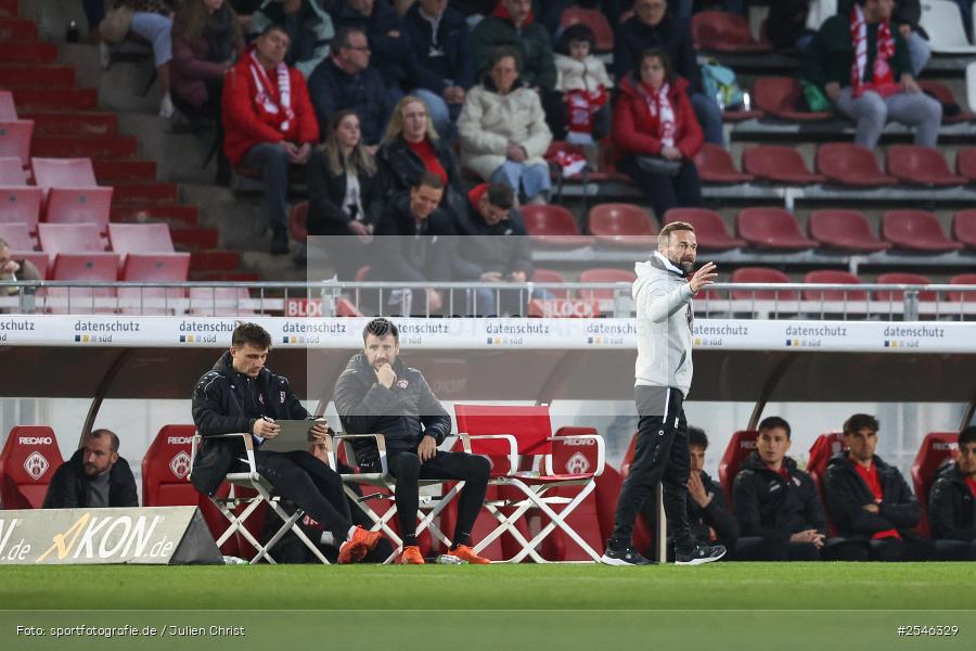 sport, Würzburg, SV Wacker Burghausen, Halbfinale, Fussball, FC Würzburger Kickers, BFV-Verbandspokal, AKON Arena, 24.03.2026 - Bild-ID: 2546329